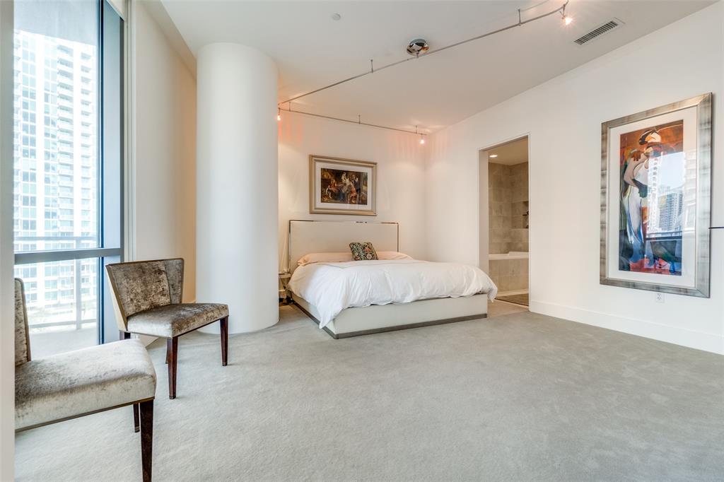 The House Condos - Residential Lease