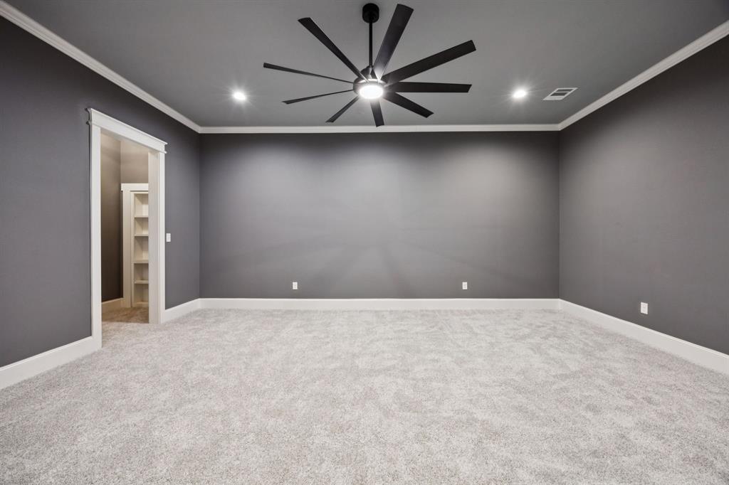 The Estates of Lone Oak - Residential