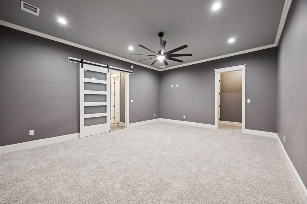 The Estates of Lone Oak - Residential