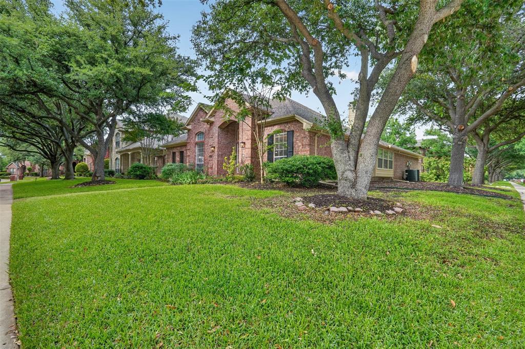 6864 Bushnell Drive