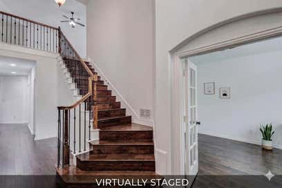 2529 Louis Lane Lewisville TX 75056