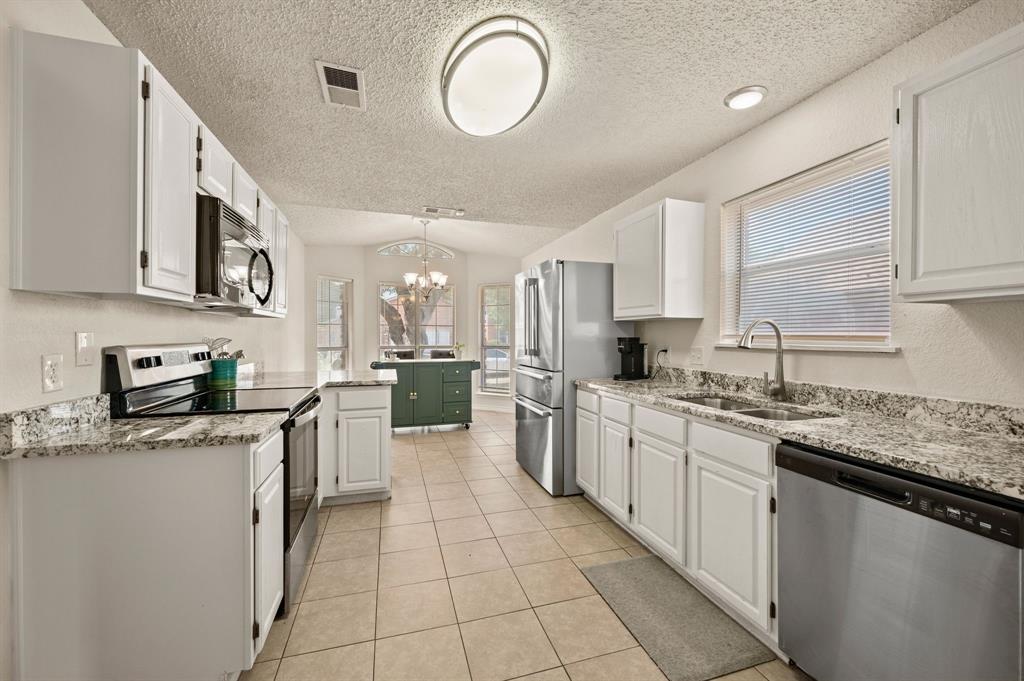 Huntington Village Add - Residential