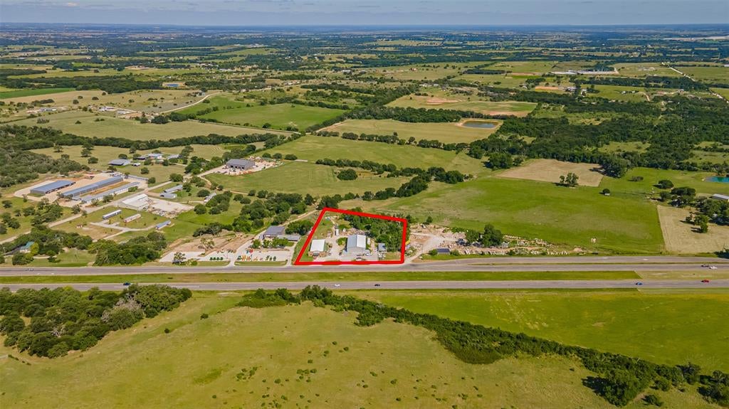 10617 S US Highway 377