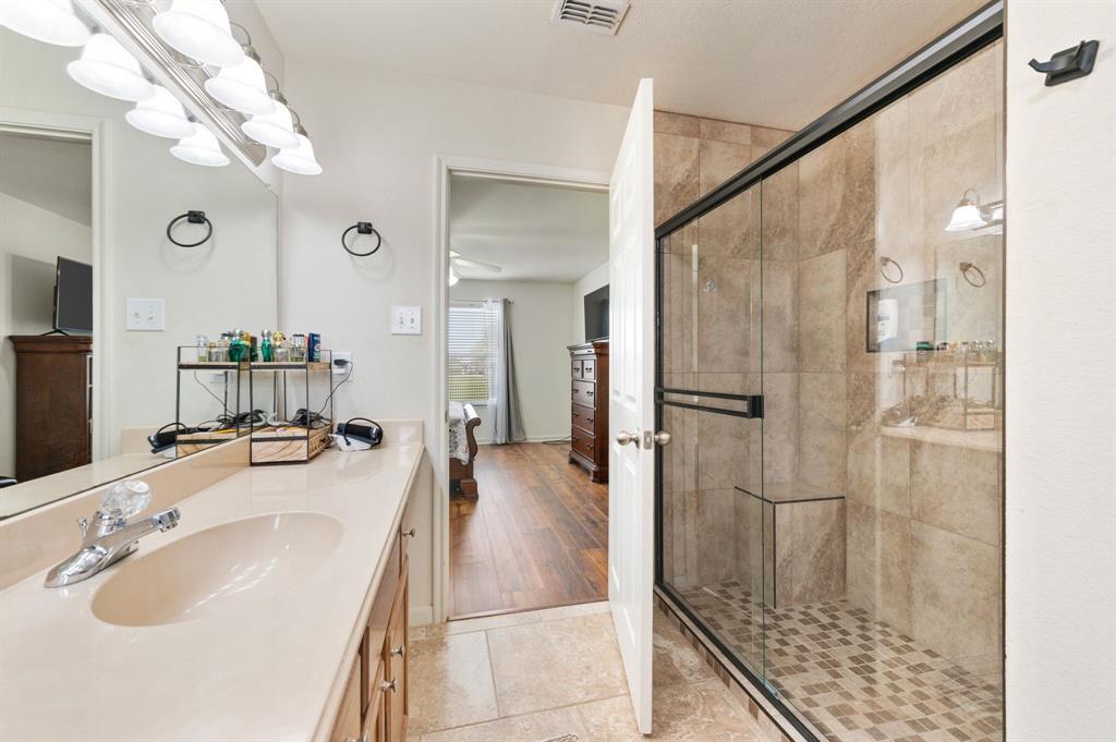 Runaway Bay - Residential