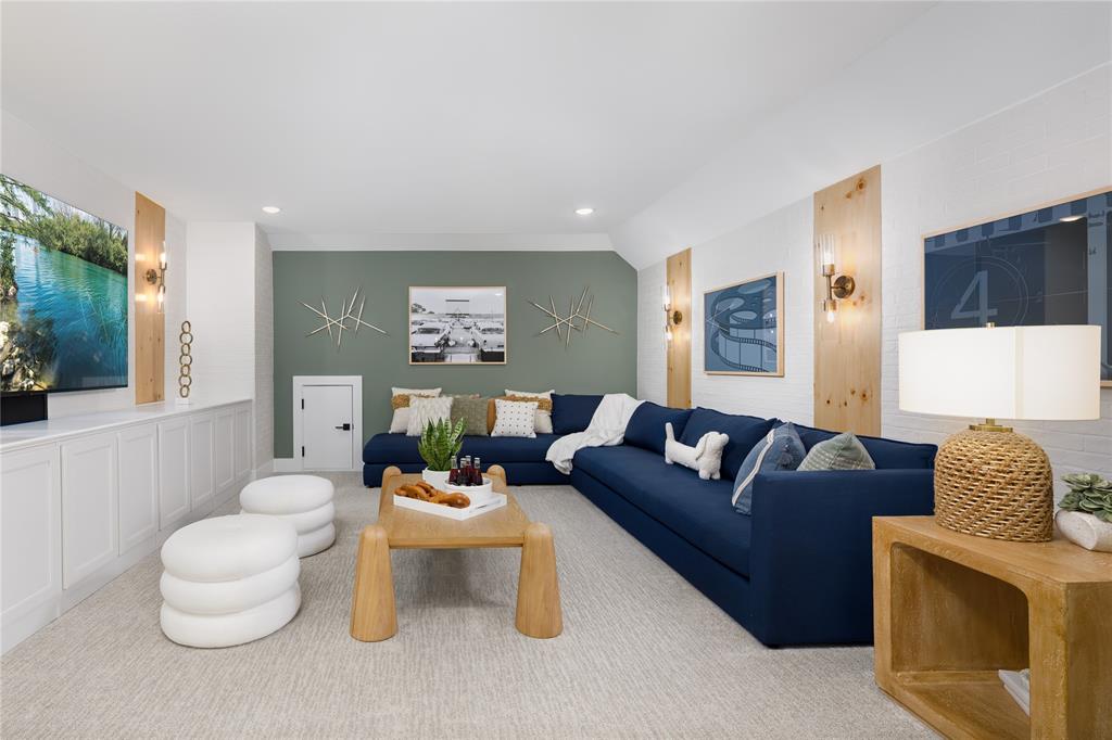 Crescent Hill - Residential