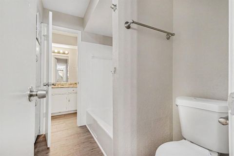 Tiny photo for 914 Bromwich Street, Garland, TX 75040 (MLS # 21341025)
