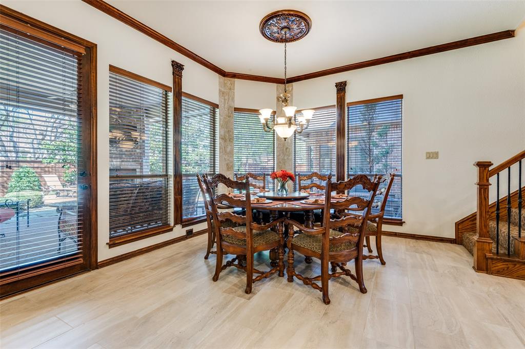 Versailles Add - Residential