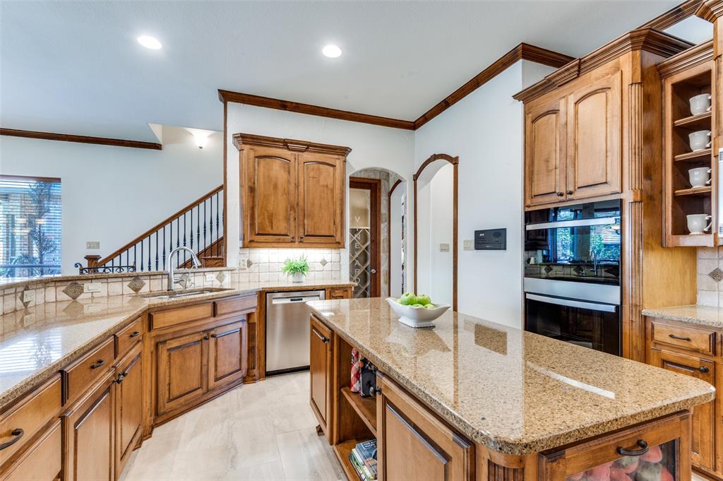 Versailles Add - Residential