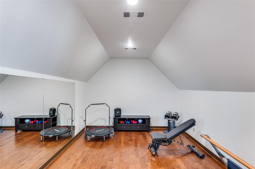 Versailles Add - Residential