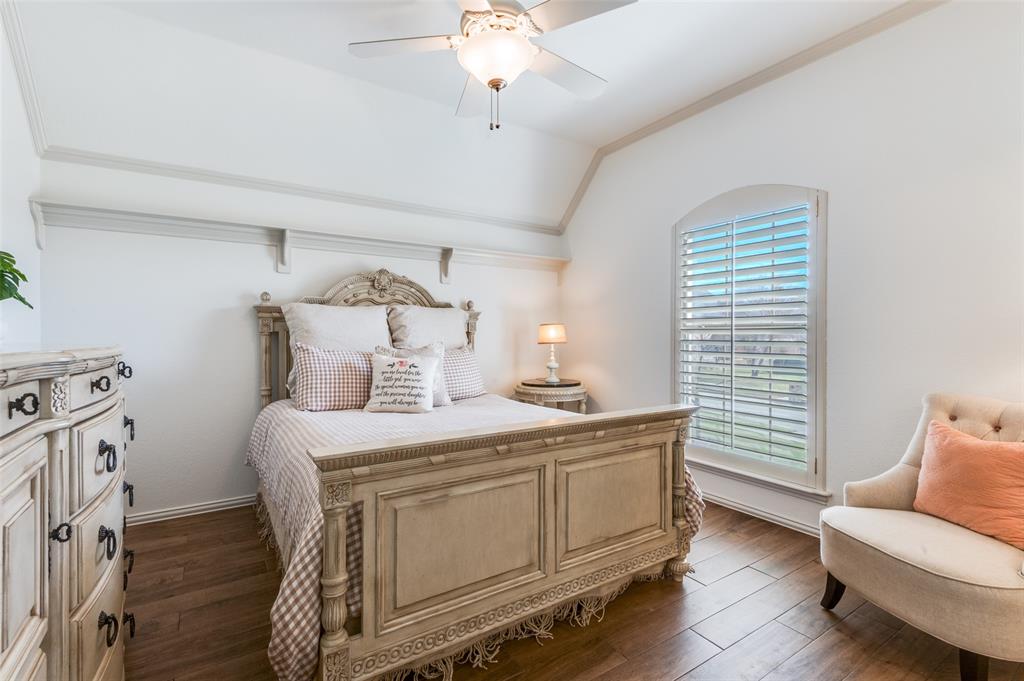 Versailles Add - Residential