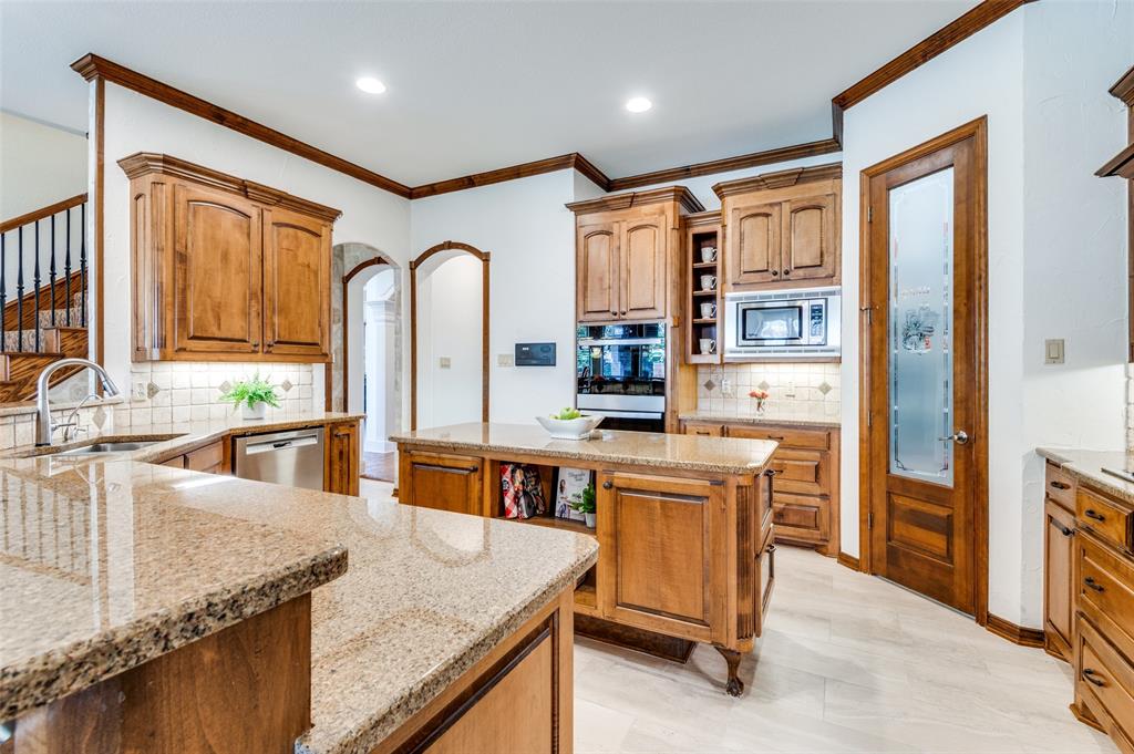 Versailles Add - Residential