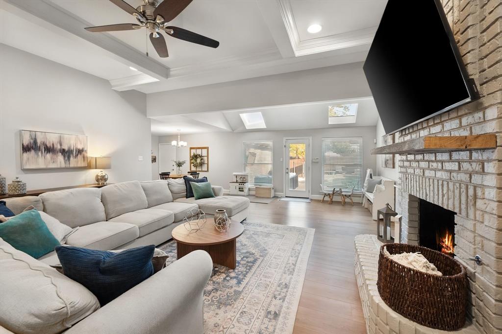 4909 Rockford Court