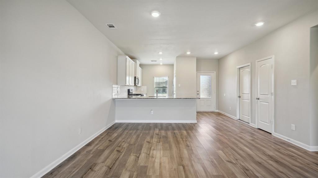 408 Harbor Oaks Drive