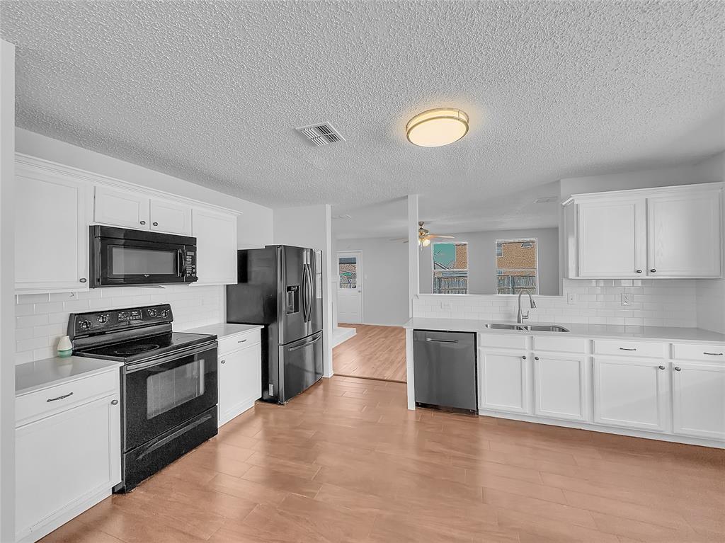 Vineyards At Heritage The - Residential