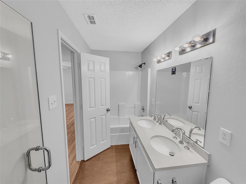 Vineyards At Heritage The - Residential