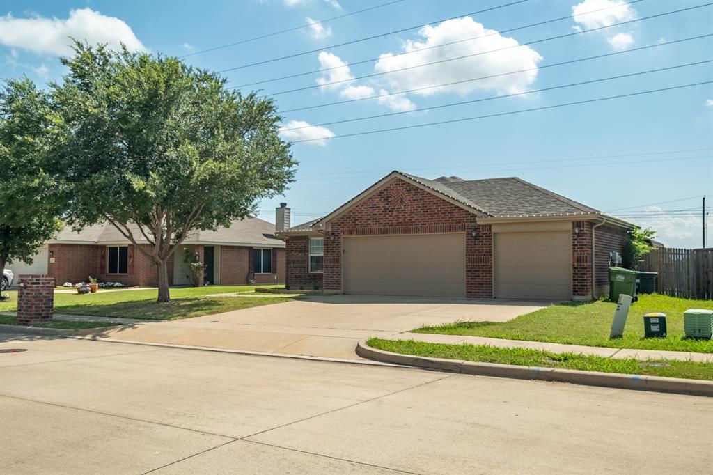 324 Broken Bow Drive