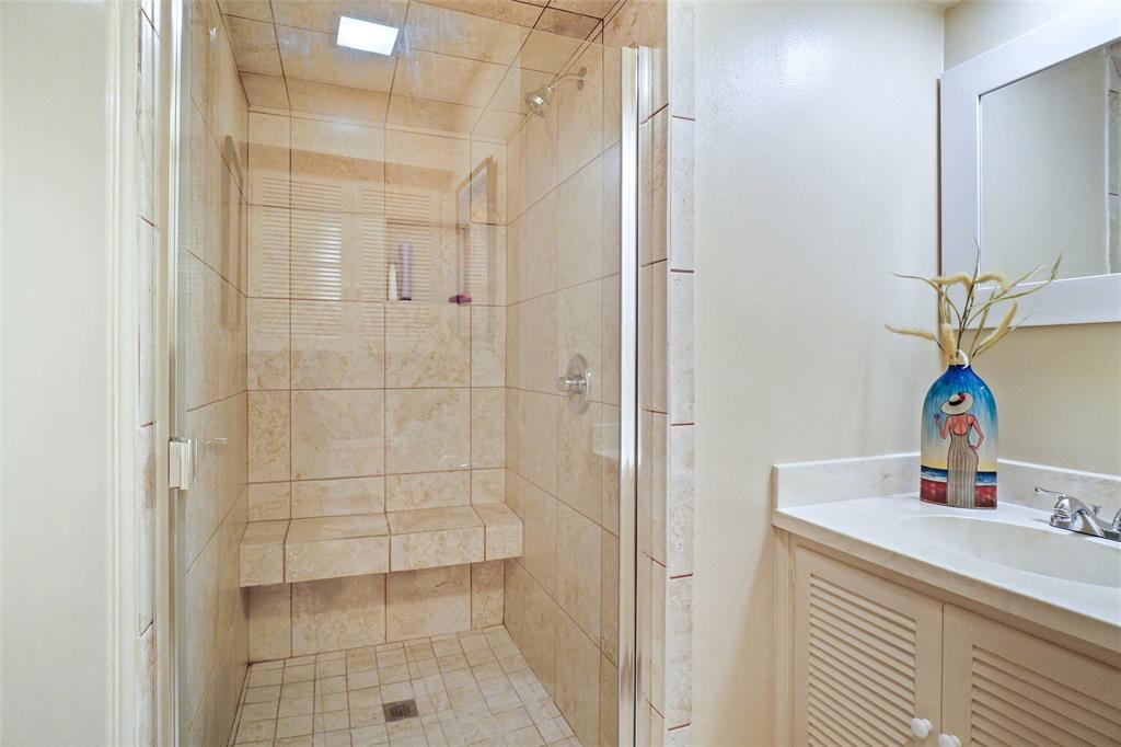 Park Central Condo - Residential