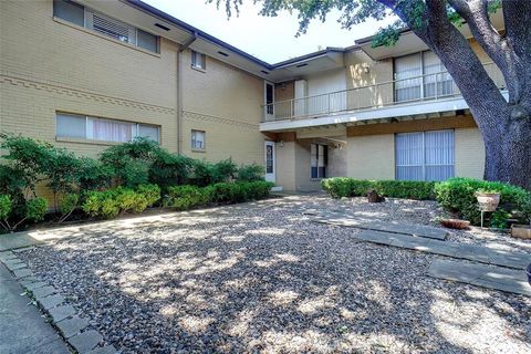 Tiny photo for 11150 Valleydale Drive #A, Dallas, TX 75230 (MLS # 20973665)