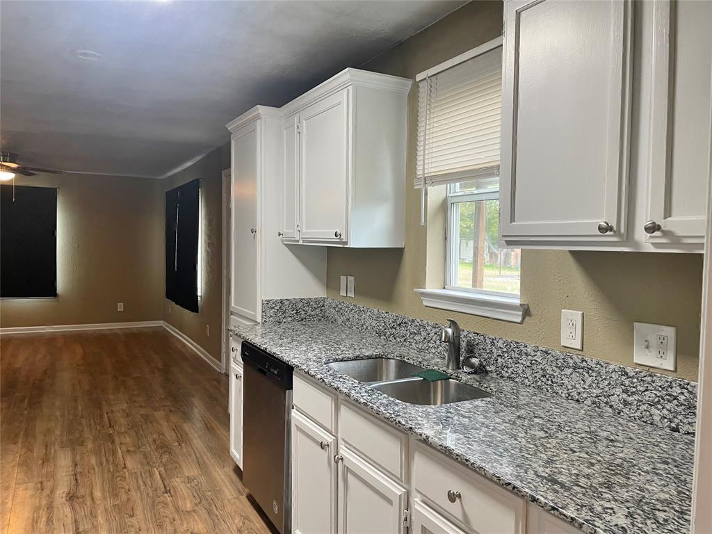 ORIG TOWN OF LONE OAK - Residential