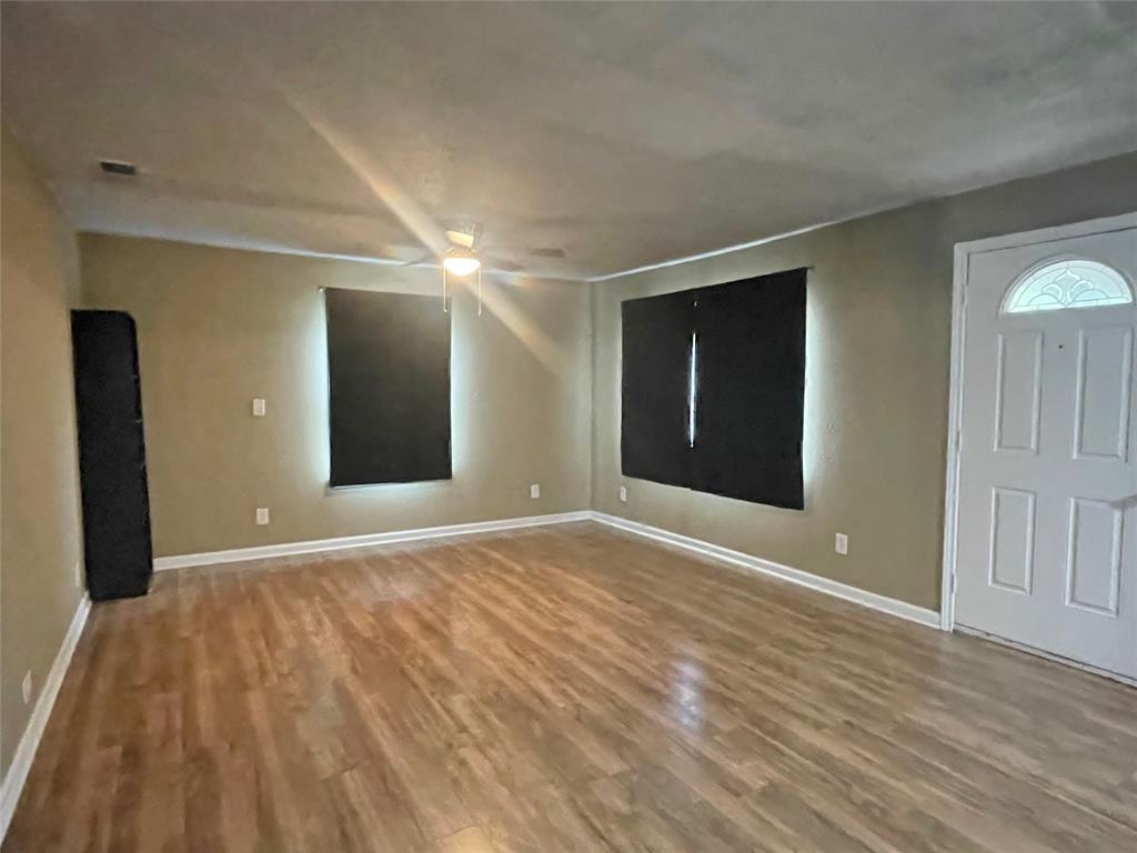 ORIG TOWN OF LONE OAK - Residential