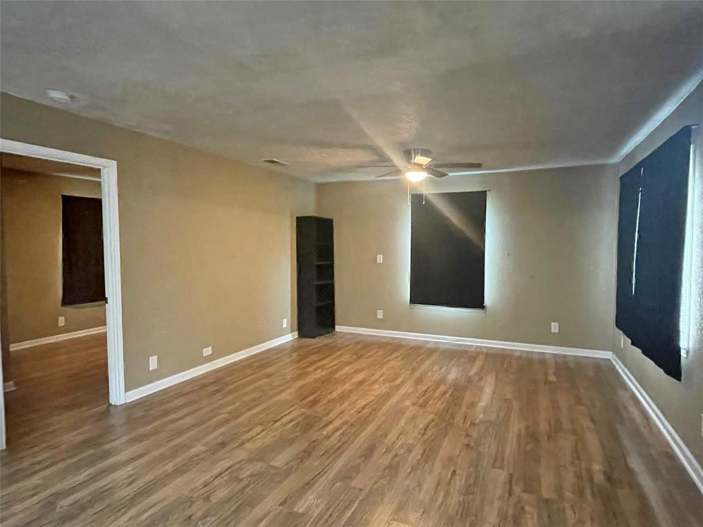 ORIG TOWN OF LONE OAK - Residential