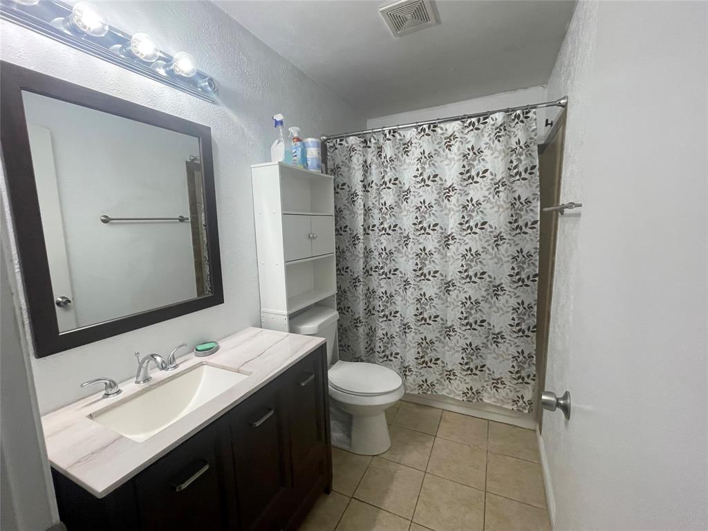 ORIG TOWN OF LONE OAK - Residential