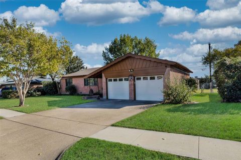 A home in Hurst