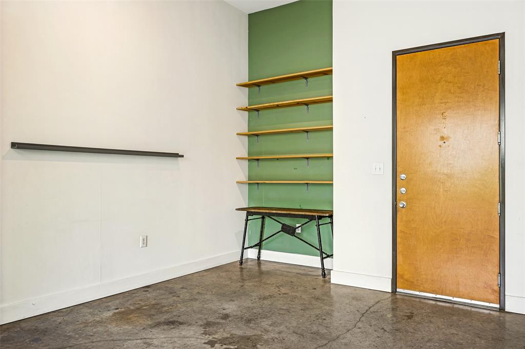Live Oak Lofts Condo - Residential