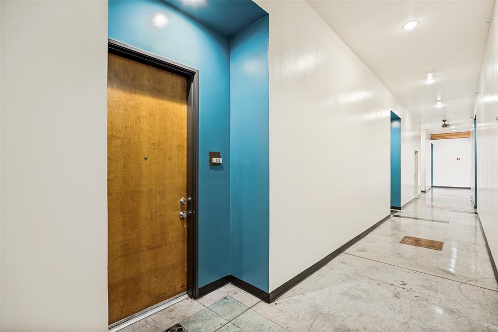 2502 Live Oak Street 228