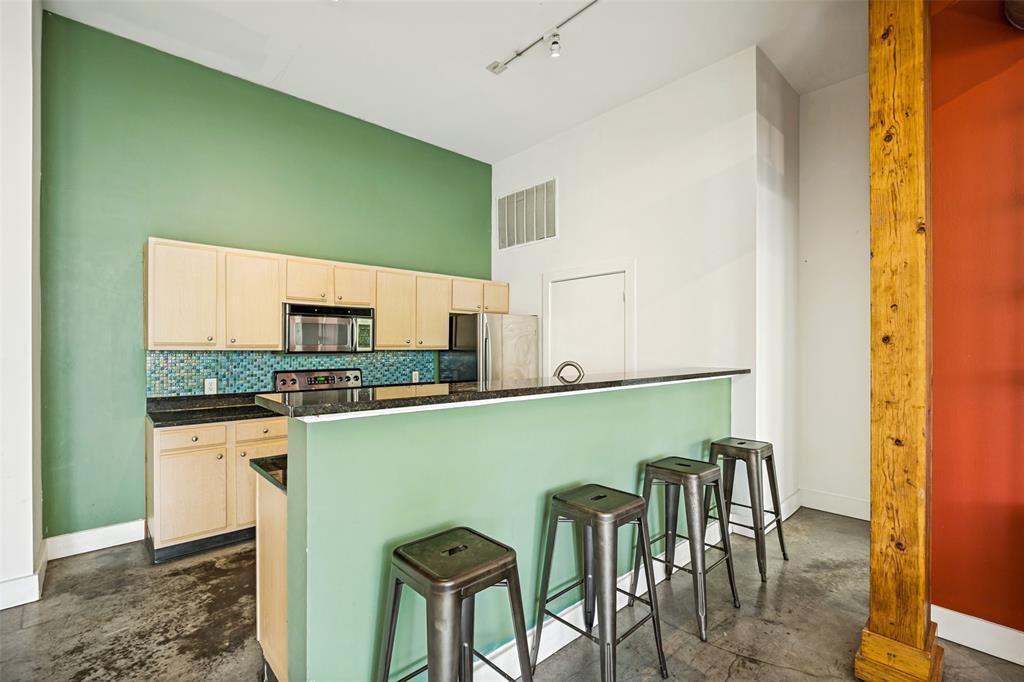 Live Oak Lofts Condo - Residential