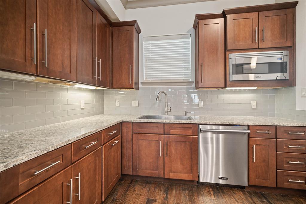 Veranda 2 - Residential Lease