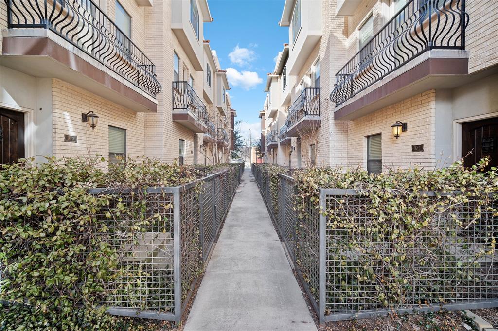 Veranda 2 - Residential Lease