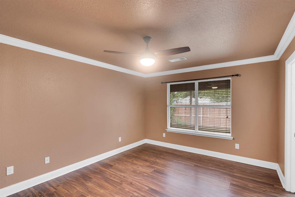 Keswick Gardens Ph 01 - Residential