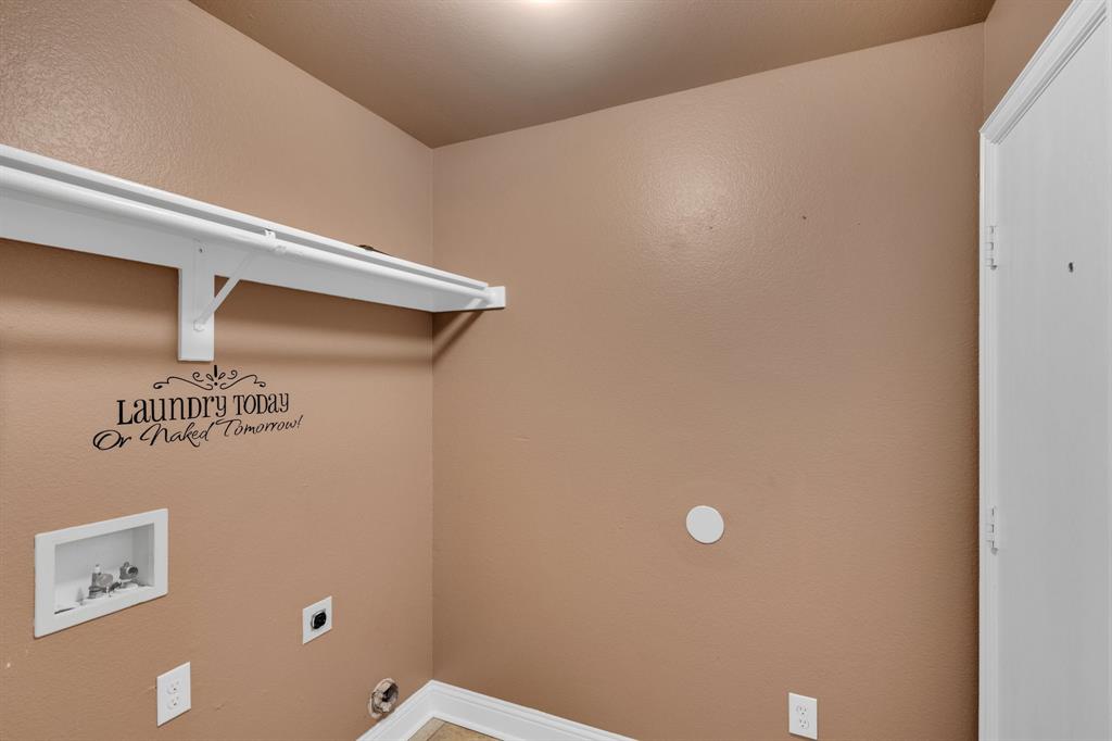 1006 Darren Drive