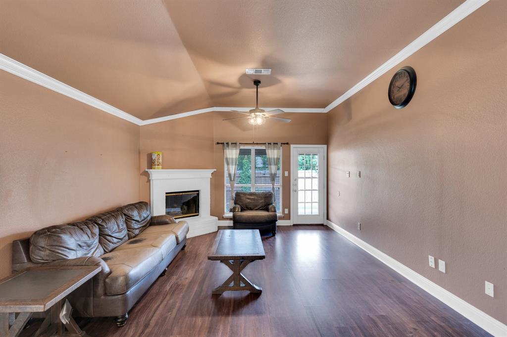 Keswick Gardens Ph 01 - Residential