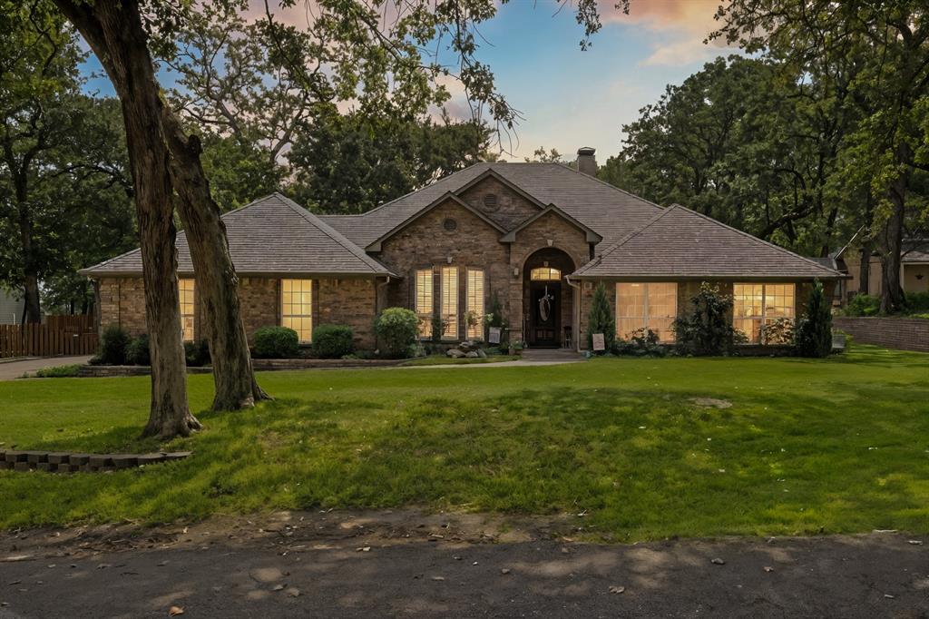 23301 Greenwood Trail