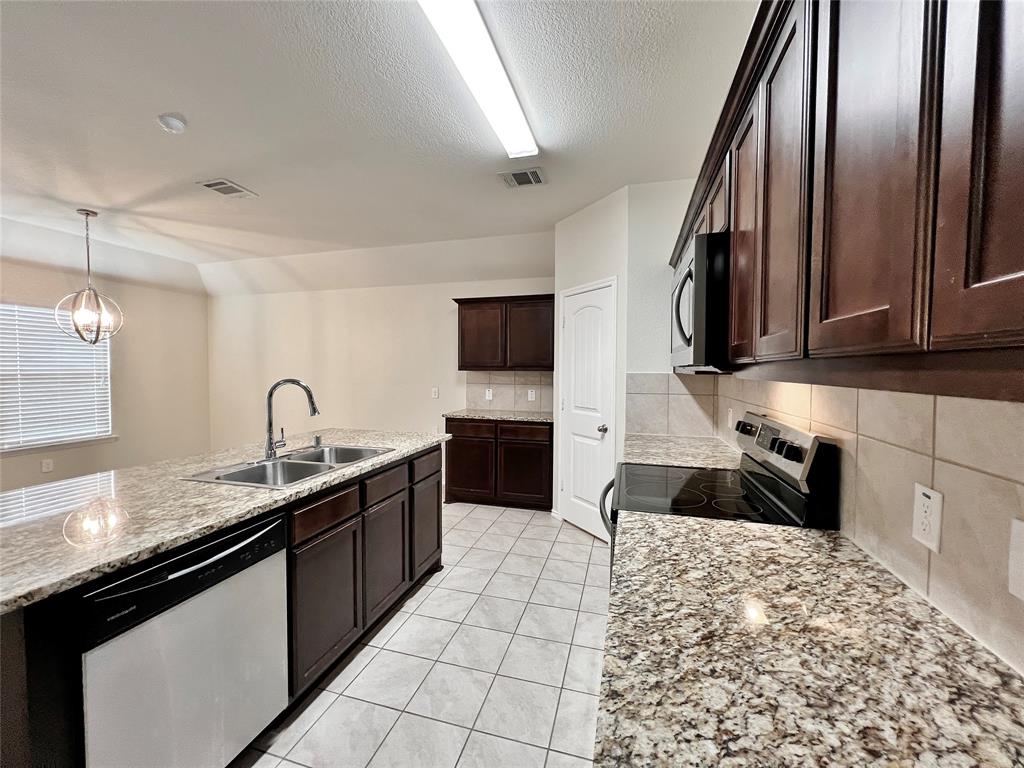 Camden Park Ph 1 - Residential Lease