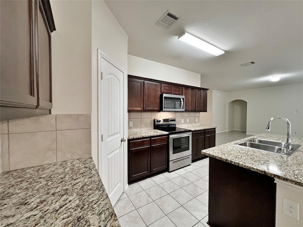 Camden Park Ph 1 - Residential Lease