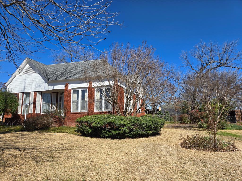 514 W Baylor Street