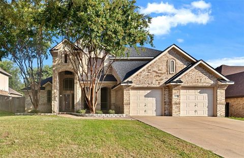 1805 Kris Street Mansfield TX 76063