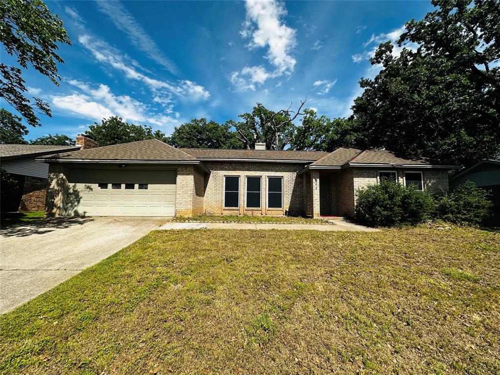 Oak Creek Estate Grapevine - Residential