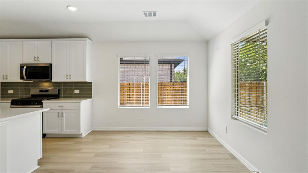 Simpson Crossing - Residential