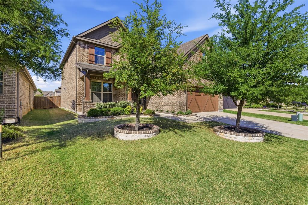 2811 Hackberry Creek Trail