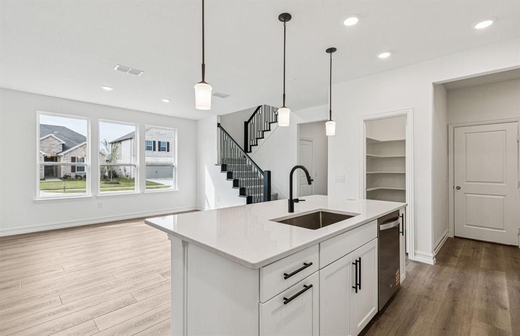 3900 Calderwood Drive