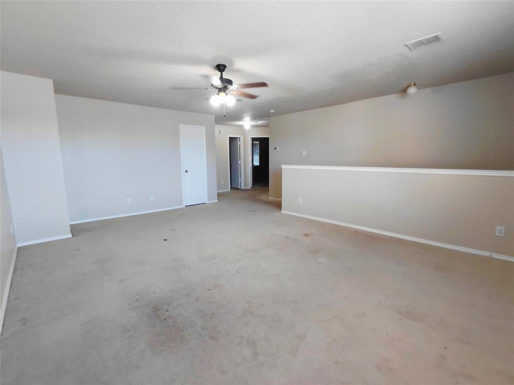 2123 W Grove Lane