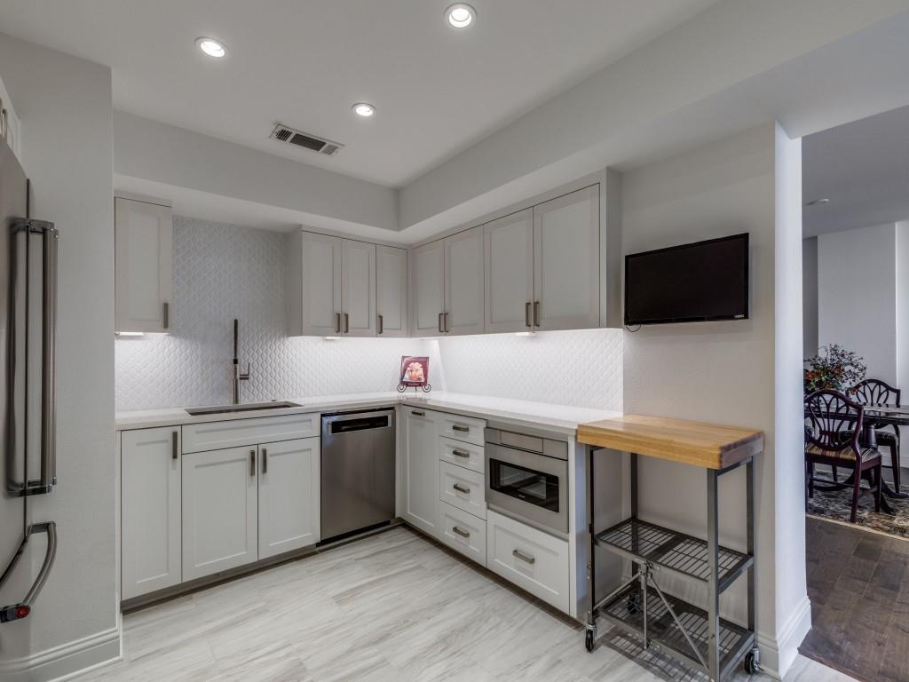 Bonaventure Condo - Residential