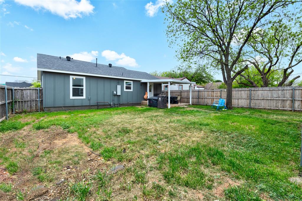 Hattie M Sayles - Residential