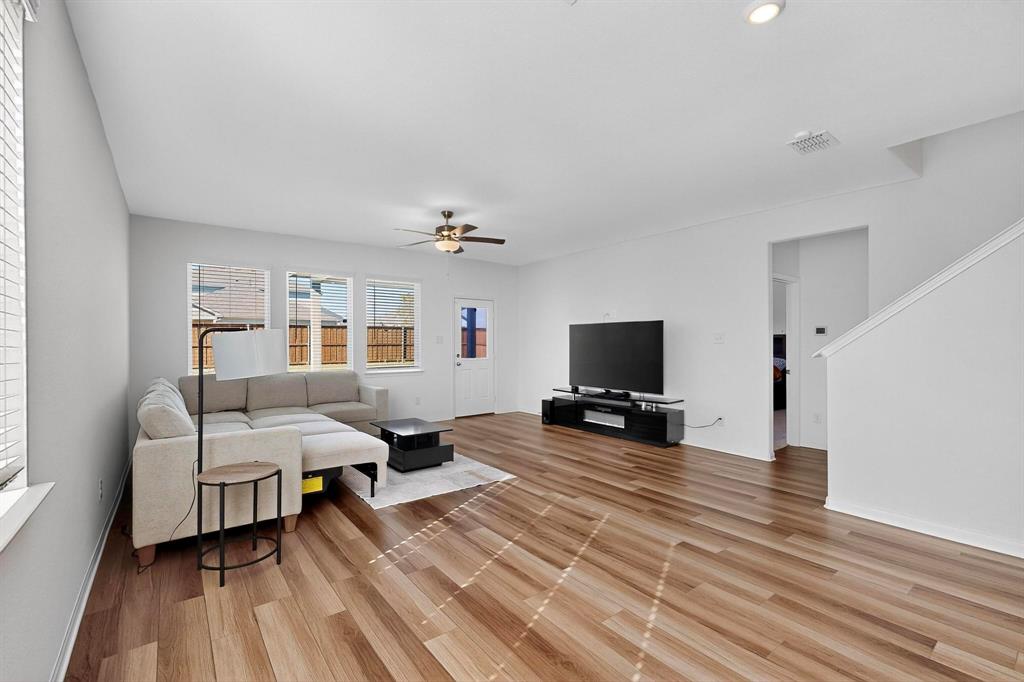 Madero Ph One - Residential Lease