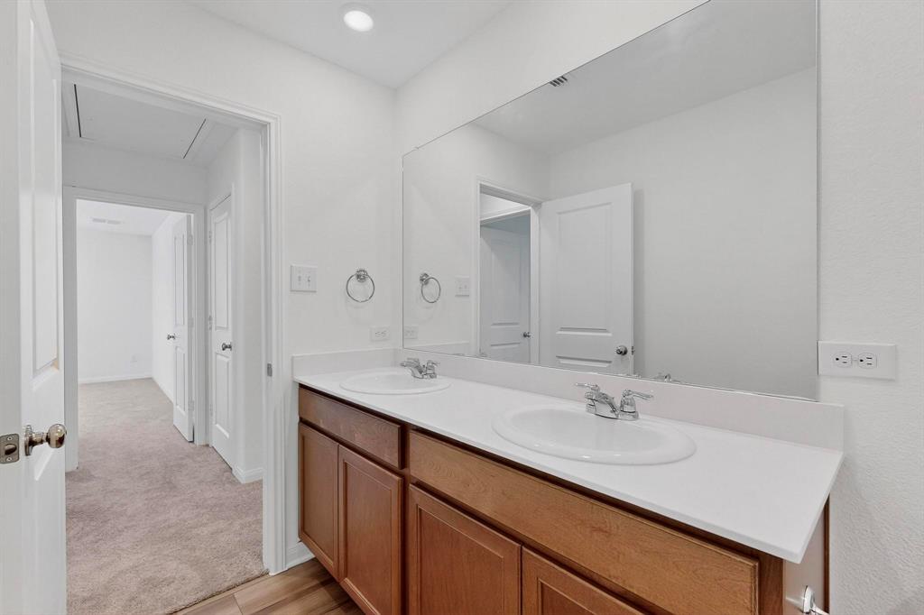 Madero Ph One - Residential Lease