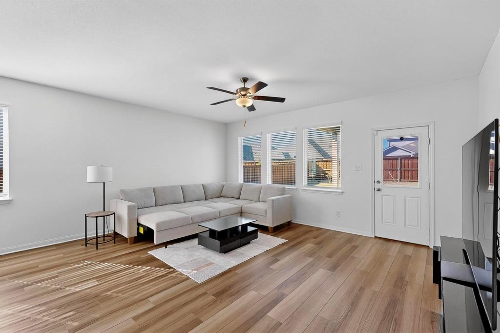 Madero Ph One - Residential Lease